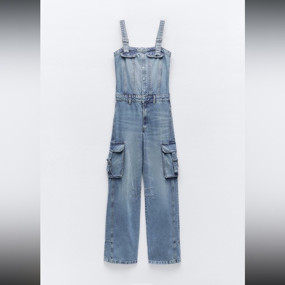 Zara Pants - Zara TRF Denim Cargo jumpsuit